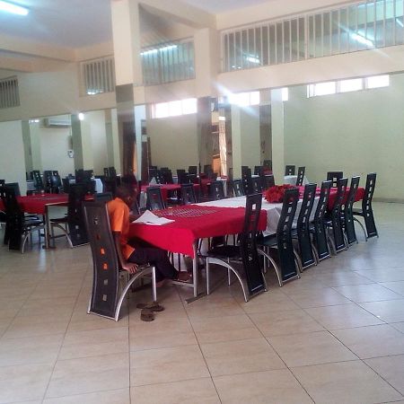 Mamba Hotel Kampala Kültér fotó