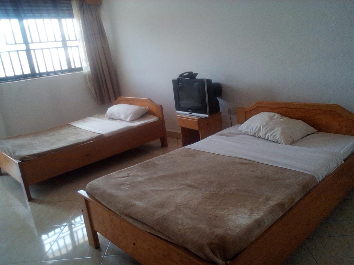 Mamba Hotel Kampala Kültér fotó